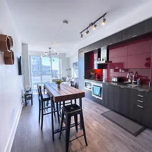  Apartment Luxurious 2 Beds Near Cn Tower Scotia Arena Rogers Centre & Free Parking Canada